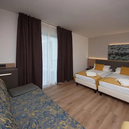 Hotel Ambassador Riva del Garda
