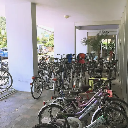 Hotel Ambassador