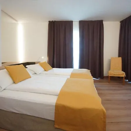 Hotel Ambassador 3*